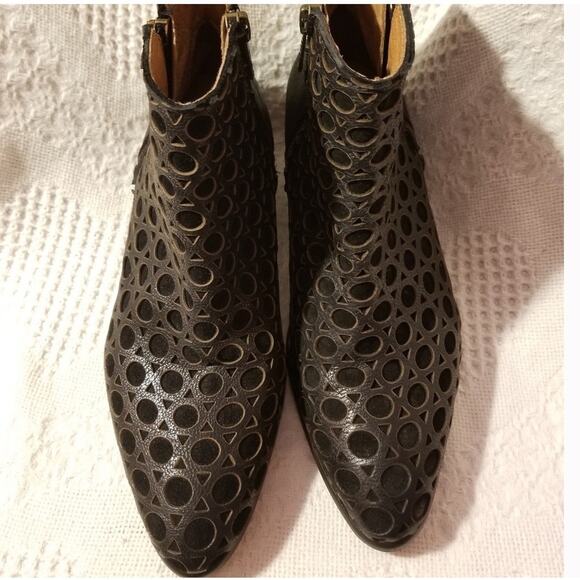 kanna Spain Belos Leather Laser Cut Loop Zip Booties Black Size 6/36 - Picture 2 of 10